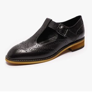 Mona Flying NWOT genuinely leather loafers